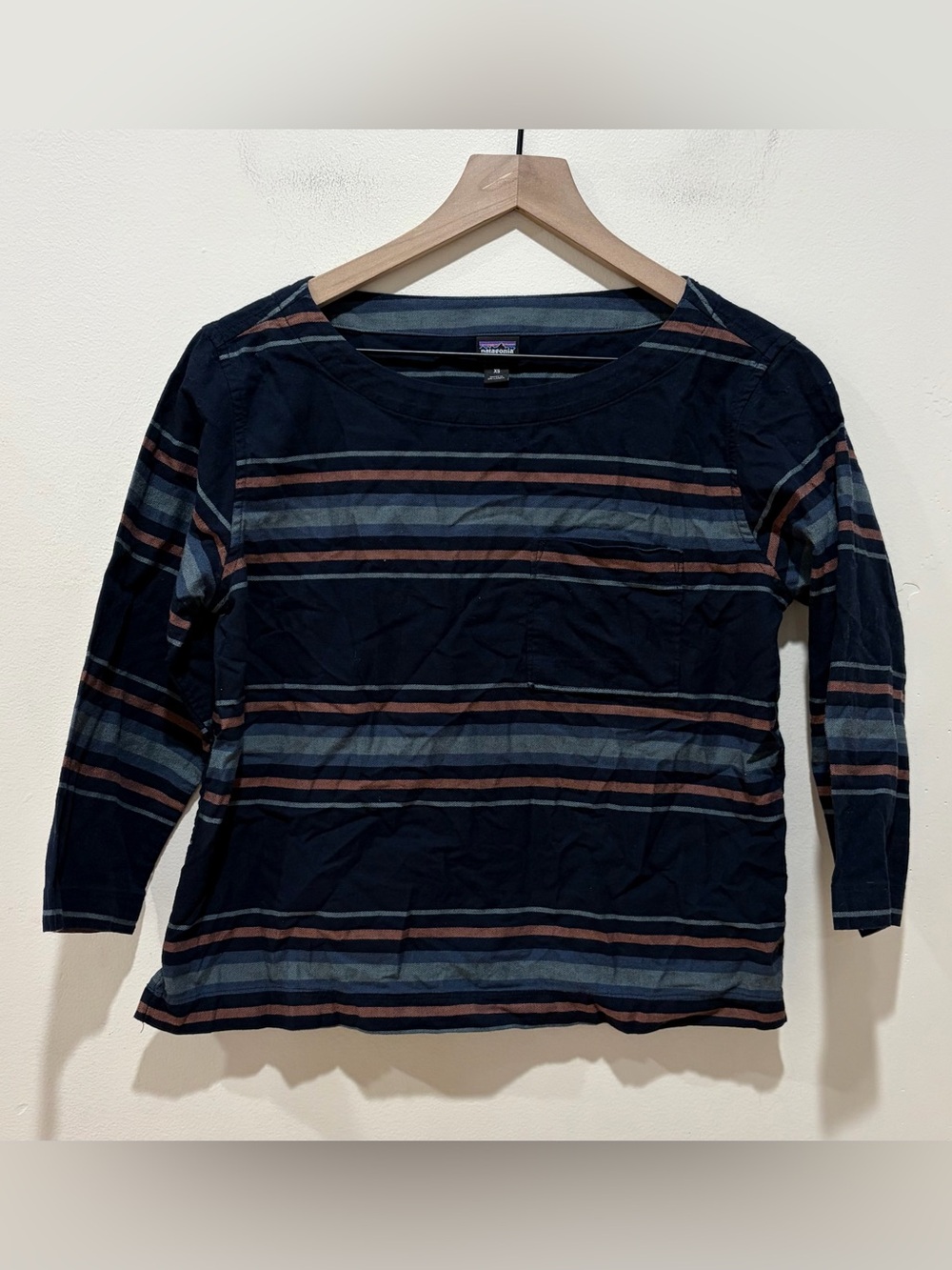 Patagonia Catbells Navy Blue Striped 2/3 Length Sleeve Shirt Top - Women’s XS